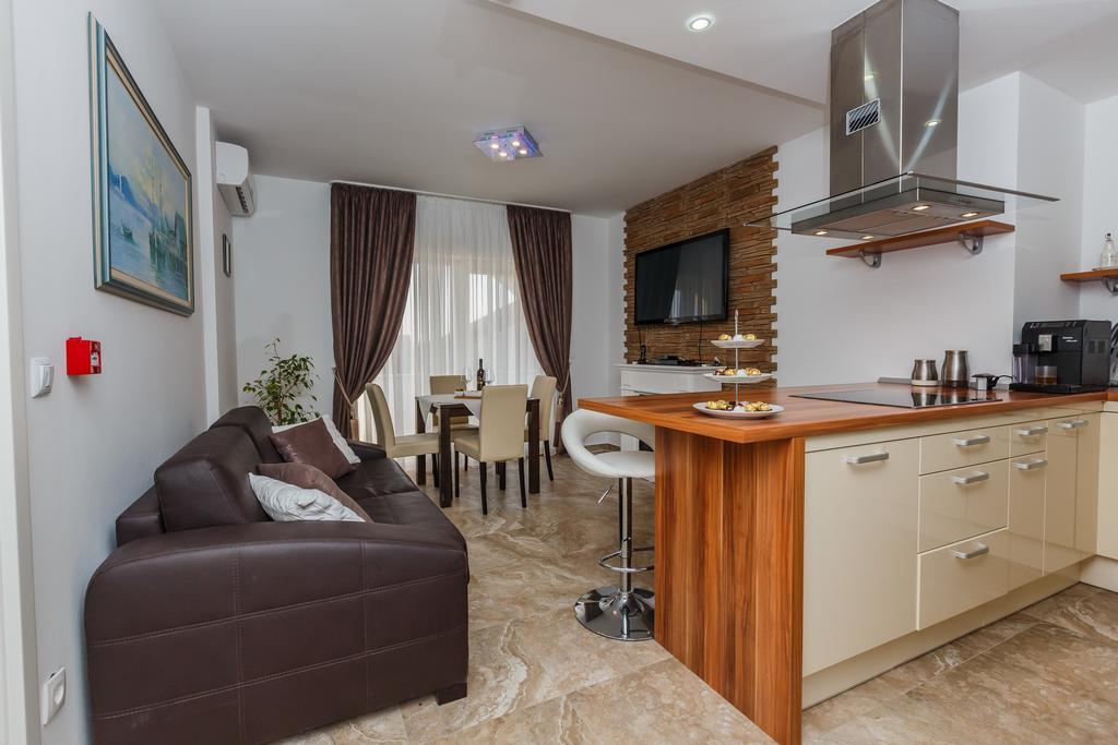 Villa Apartments Katja Trogir Extérieur photo