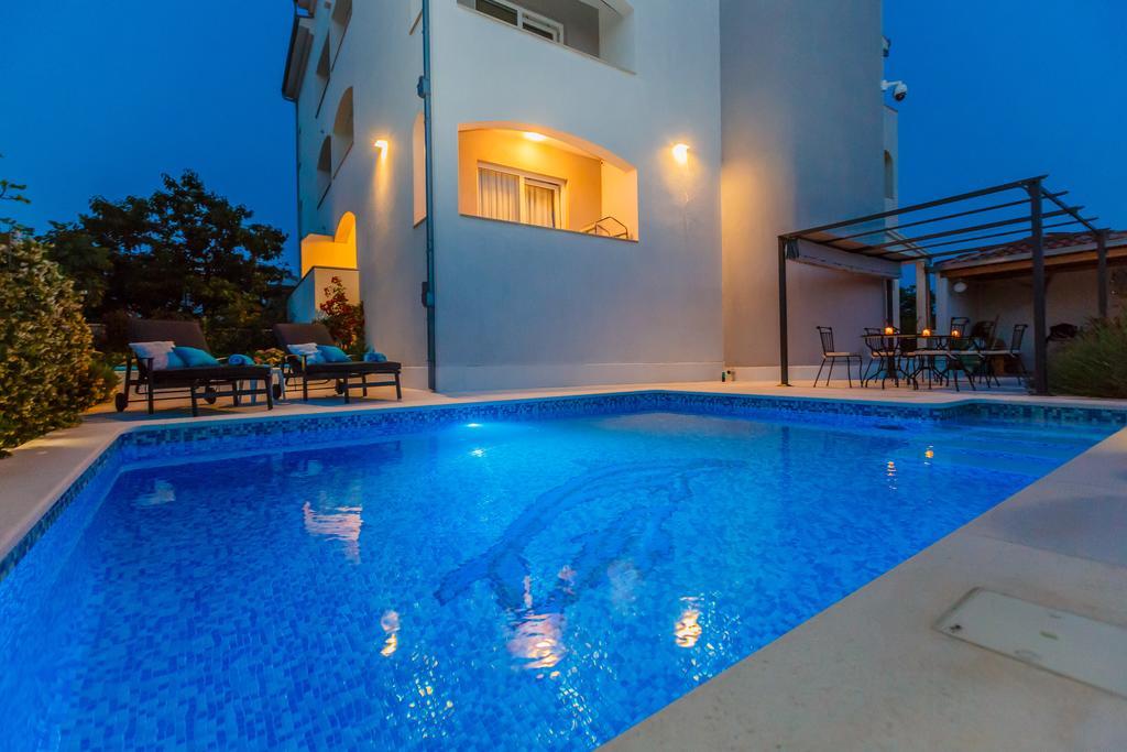Villa Apartments Katja Trogir Extérieur photo